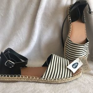Canvas Flat Espadrilles